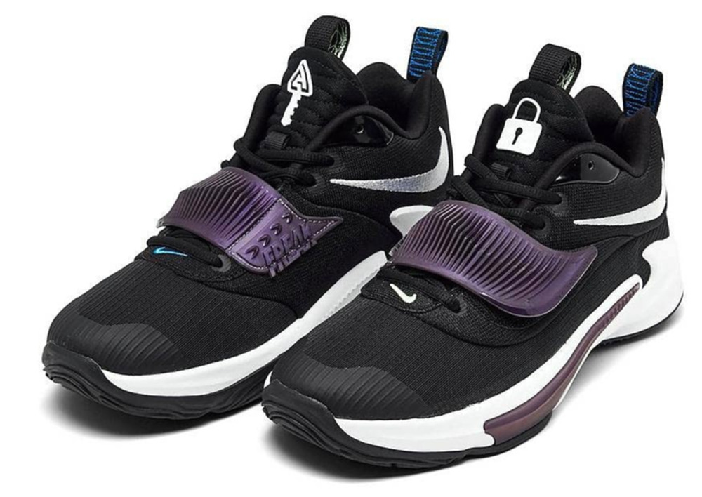Nike Zoom Freak 3 Running Shoes Grade-School 5Y Black White Black Basketball